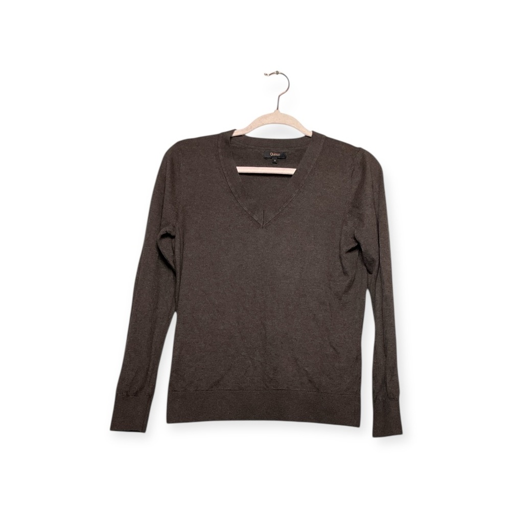 Women’s Quince v-neck, brown, cotton blend sweater, size small